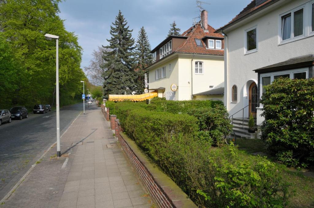 Hotel Hubertus Хановер Екстериор снимка